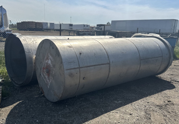 1300 gallon stainless steel open top tanks